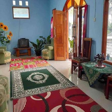 Lumajang Express O 91370 Rumah Pemandangan Semeru Asli المظهر الخارجي الصورة